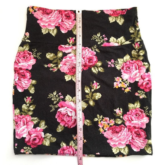 High waisted stretch Mini skirt sz S - Picture 5 of 7